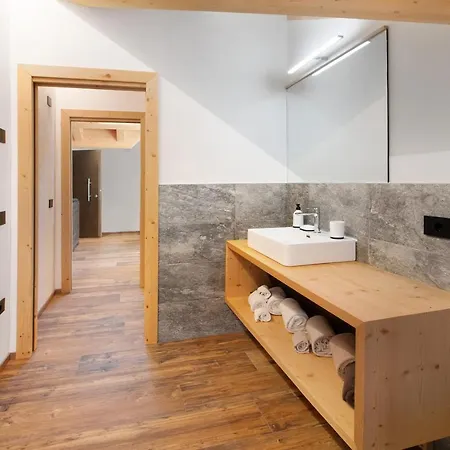 Emilia E Daniele 13 Apartamento *