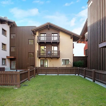Olympic 13 Apartment *